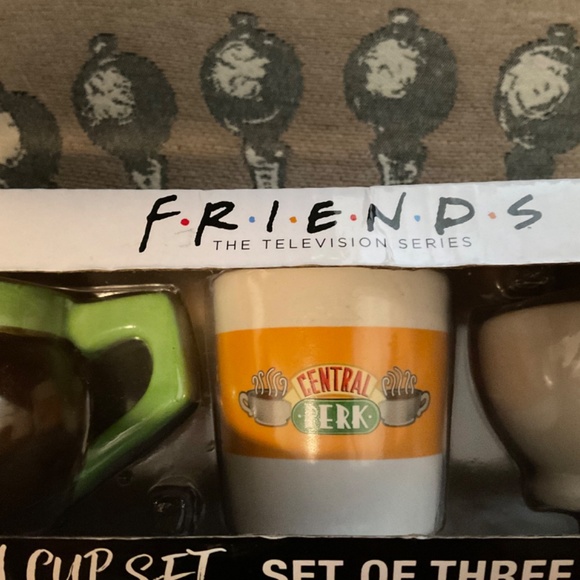 Friends Mini Ceramic Cup Set Trio - Picture 5 of 6